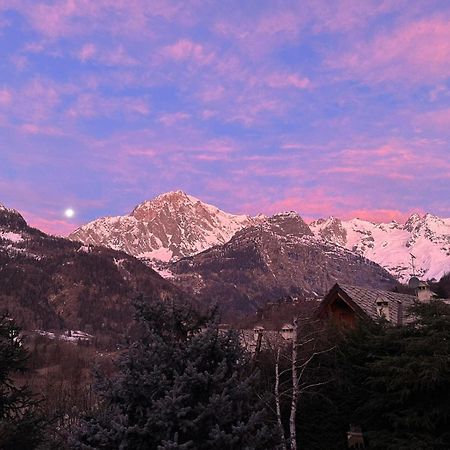 Courmayeur~Navetta Gratuita Per Il Centro+Impianti Zewnętrze zdjęcie