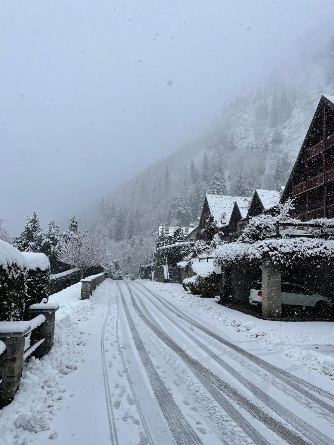 Courmayeur~Navetta Gratuita Per Il Centro+Impianti Zewnętrze zdjęcie